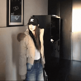 4842eaf482b8010398795fd5f281b496_1760578249_1458.gif 4842eaf482b8010398795fd5f281b496_1760578249_1458.gif