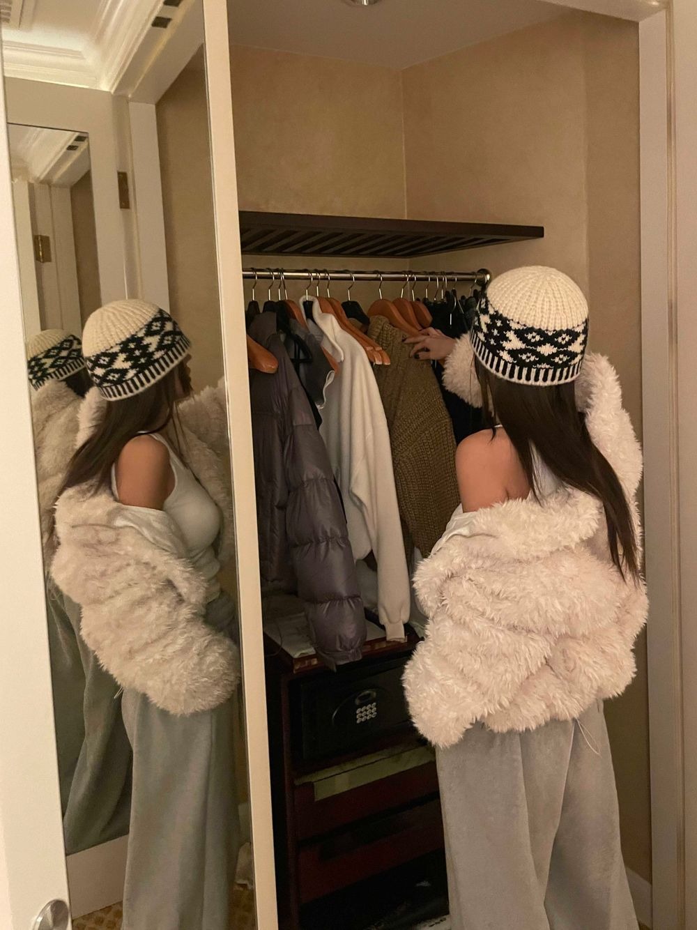 4842eaf482b8010398795fd5f281b496_1760592238_3819.jpg 4842eaf482b8010398795fd5f281b496_1760592238_3819.jpg